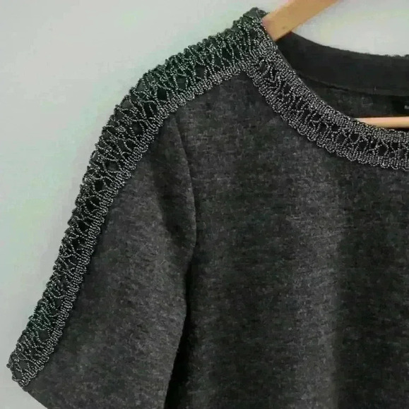 BANANA REPUBLIC |  Women's Charcoal Grey Crew Neck Lace Trim Knitted Top - Picture 2 of 4
